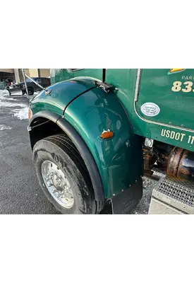PETERBILT 348 Fender Extension
