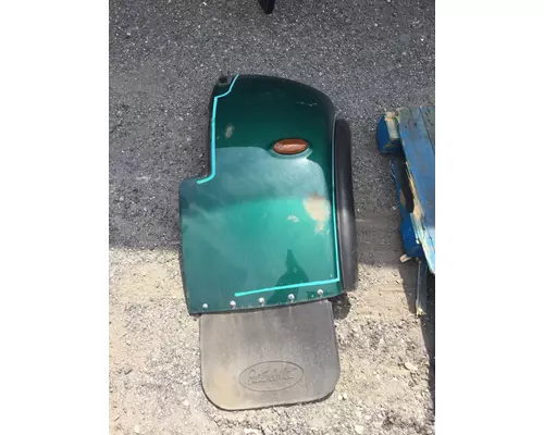 PETERBILT 348 Fender Extension