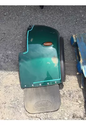 PETERBILT 348 Fender Extension