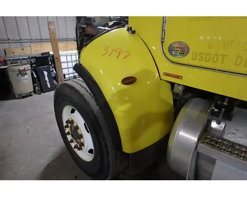 PETERBILT 348 Fender Extension