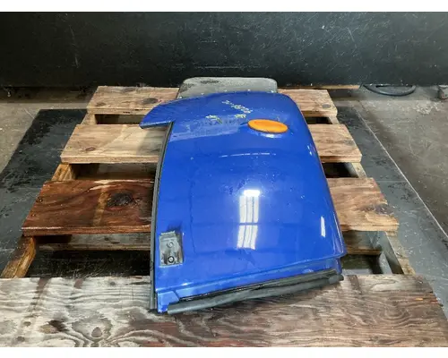 PETERBILT 348 Fender Extension