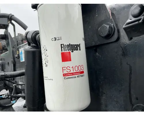 PETERBILT 348 FilterWater Separator