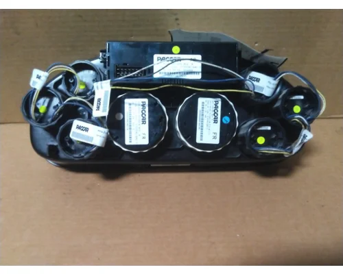 PETERBILT 348 GAUGE CLUSTER