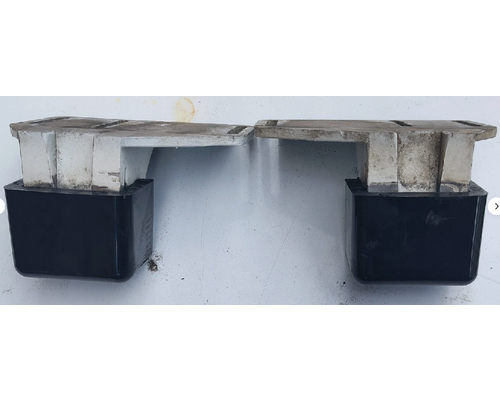 PETERBILT 348 Hood Parts
