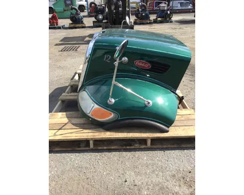 PETERBILT 348 Hood