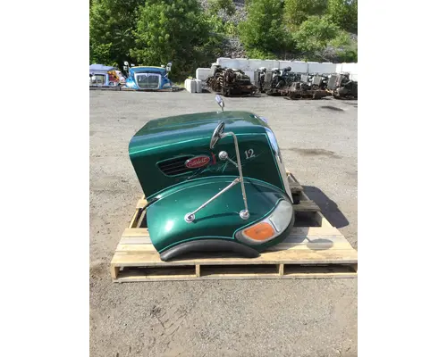 PETERBILT 348 Hood