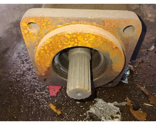 PETERBILT 348 Hydraulic PumpPTO Pump