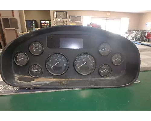 PETERBILT 348 Instrument Cluster