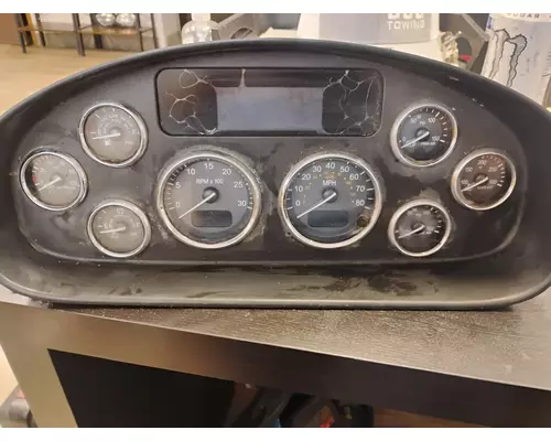 PETERBILT 348 Instrument Cluster