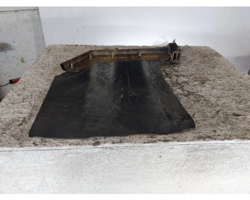 PETERBILT 348 MUD FLAP HANGER