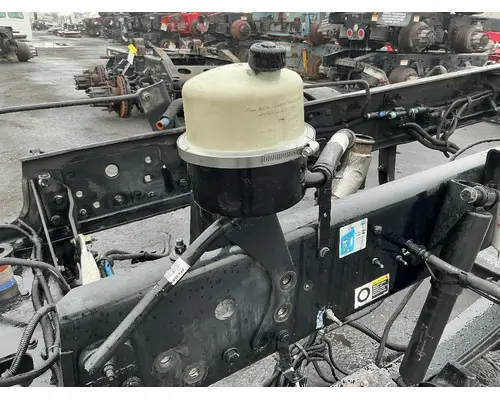 PETERBILT 348 Power Steering Fluid Reservoir