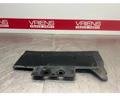 PETERBILT 348 Radiator Shroud