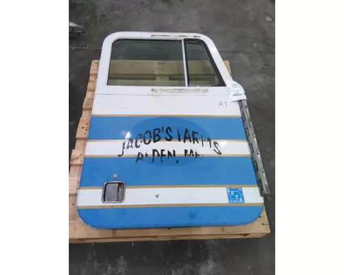 PETERBILT 349 1980-1987 DOOR ASSEMBLY, FRONT