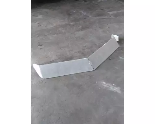 PETERBILT 349 CAB CLIP