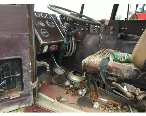 PETERBILT 352 Cab Assembly