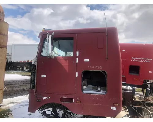 PETERBILT 352 Cab Assembly