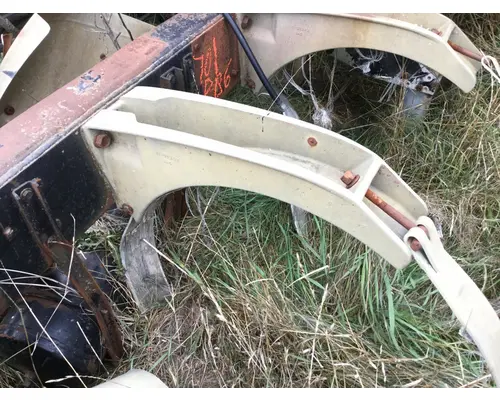 PETERBILT 352 Fuel Tank Strap