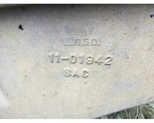 PETERBILT 352 Fuel Tank Strap