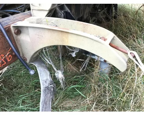 PETERBILT 352 Fuel Tank Strap