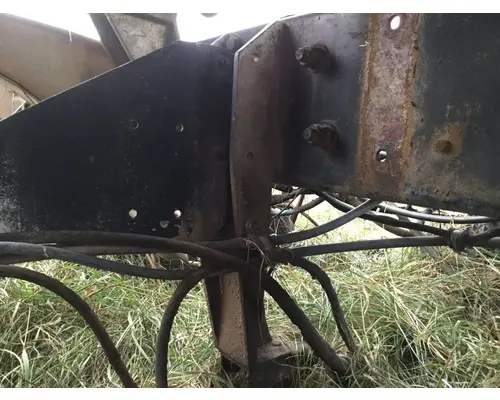 PETERBILT 352 Fuel Tank Strap