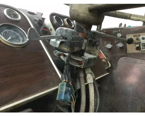 PETERBILT 352 Steering Column