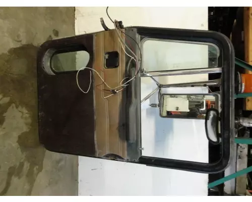 PETERBILT 357 1984-2005 DOOR ASSEMBLY, FRONT