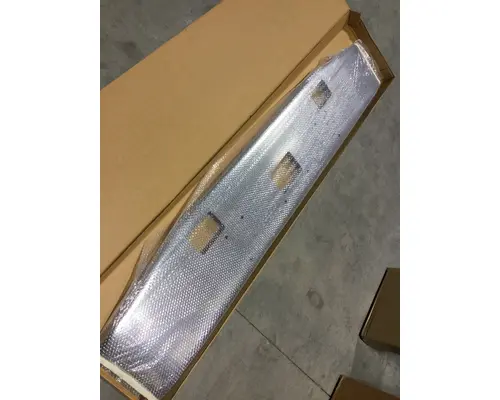 PETERBILT 357/378/379 BUMPER-COMPLETE
