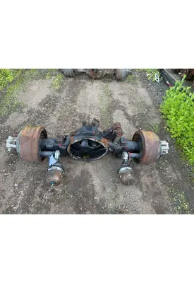 PETERBILT 357 Axle Housing (Front)