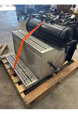 PETERBILT 357 Battery Box