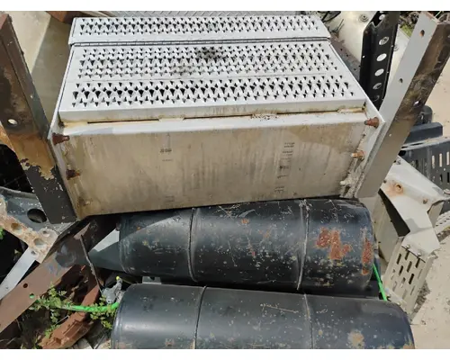 PETERBILT 357 Battery Box