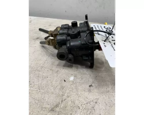 PETERBILT 357 Brake Proportioning Valve