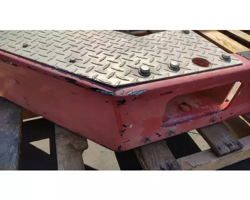 PETERBILT 357 Bumper Assembly, Front