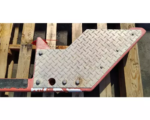 PETERBILT 357 Bumper Assembly, Front