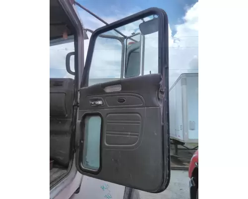 PETERBILT 357 DOOR ASSEMBLY, FRONT