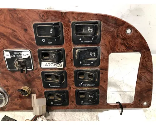 PETERBILT 357 Dash  Console Switch
