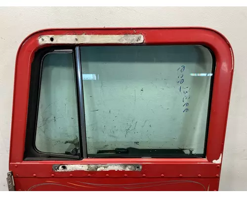 PETERBILT 357 Door Assembly, Front