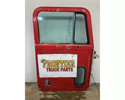 PETERBILT 357 Door Assembly, Front