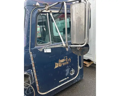 PETERBILT 357 Door Assembly, Front