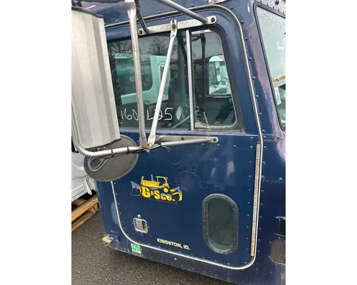 PETERBILT 357 Door Assembly, Front