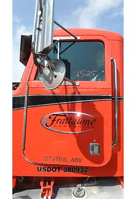 PETERBILT 357 Door Assembly, Front