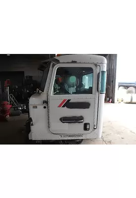 PETERBILT 357 Door Assembly, Front