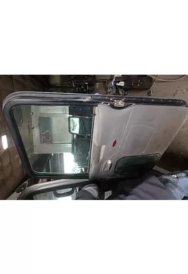 PETERBILT 357 Door Assembly, Front
