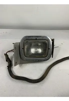 PETERBILT 357 HEADLAMP
