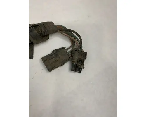 PETERBILT 357 HEADLAMP