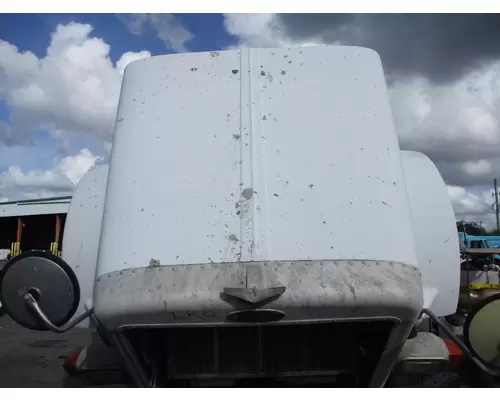 PETERBILT 357 HOOD