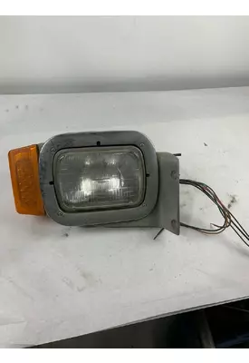 PETERBILT 357 Headlamp Assembly