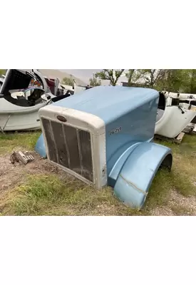 PETERBILT 357 Hood