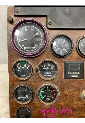 PETERBILT 357 Instrument Cluster