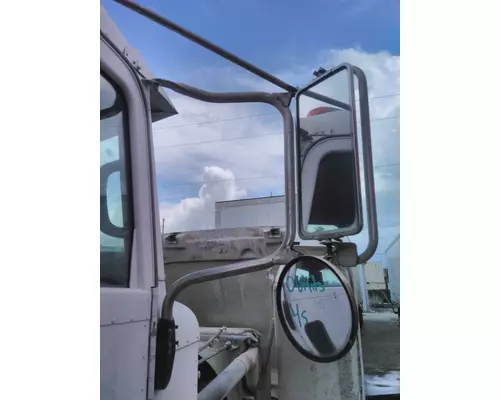 PETERBILT 357 MIRROR ASSEMBLY CABDOOR
