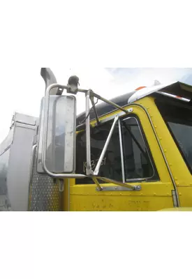 PETERBILT 357 MIRROR ASSEMBLY CAB/DOOR